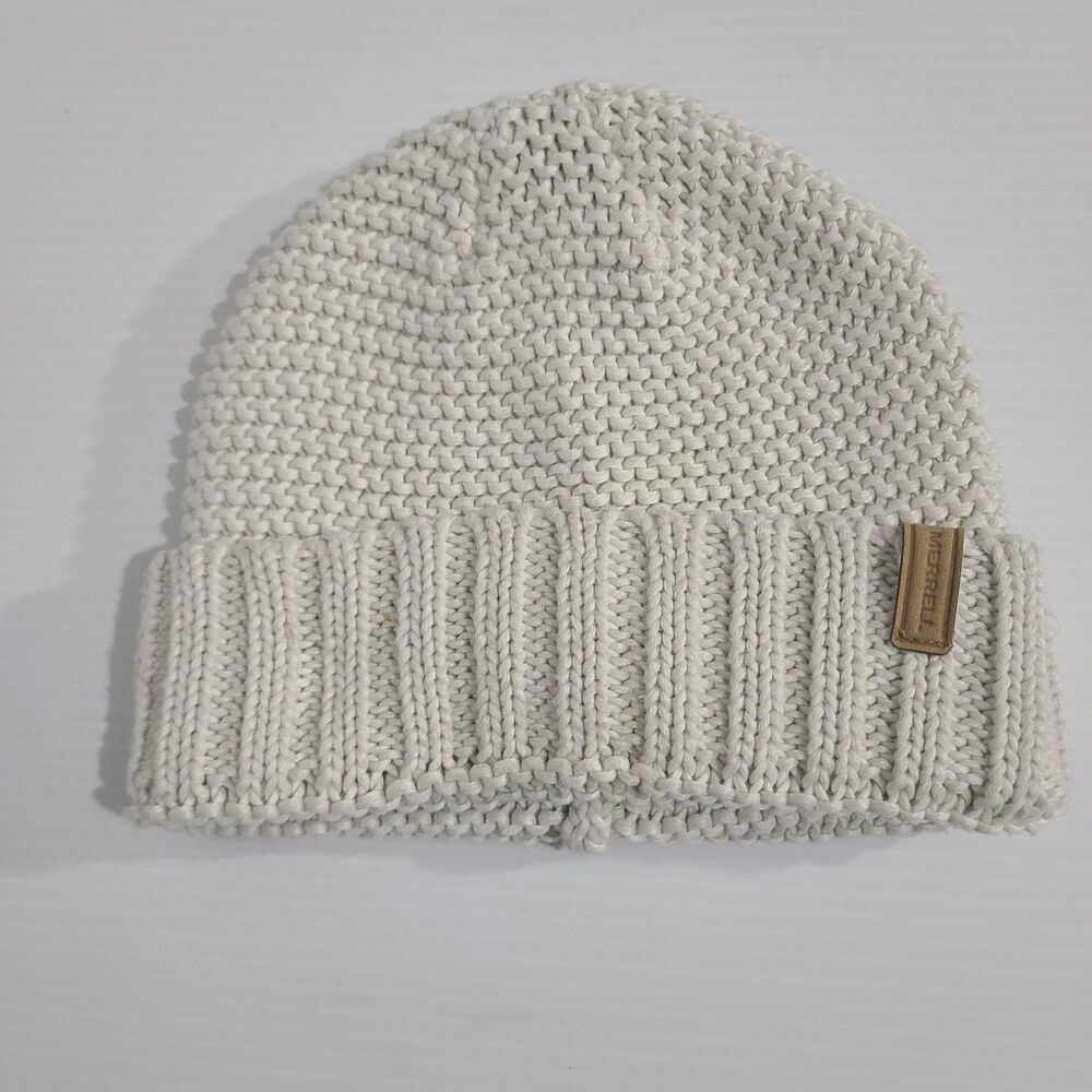Merrell Questa Heavy Weight Beanie Beige One Size Winter Hat Unisex Double Knit